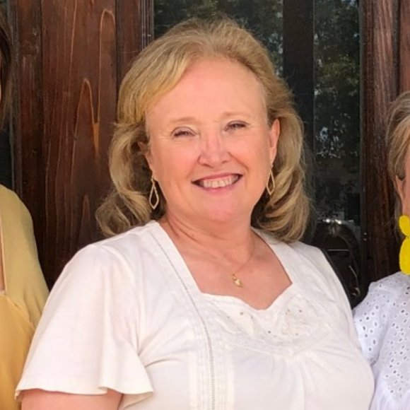 Meet your Posher, Toni - Picture 2 of 2